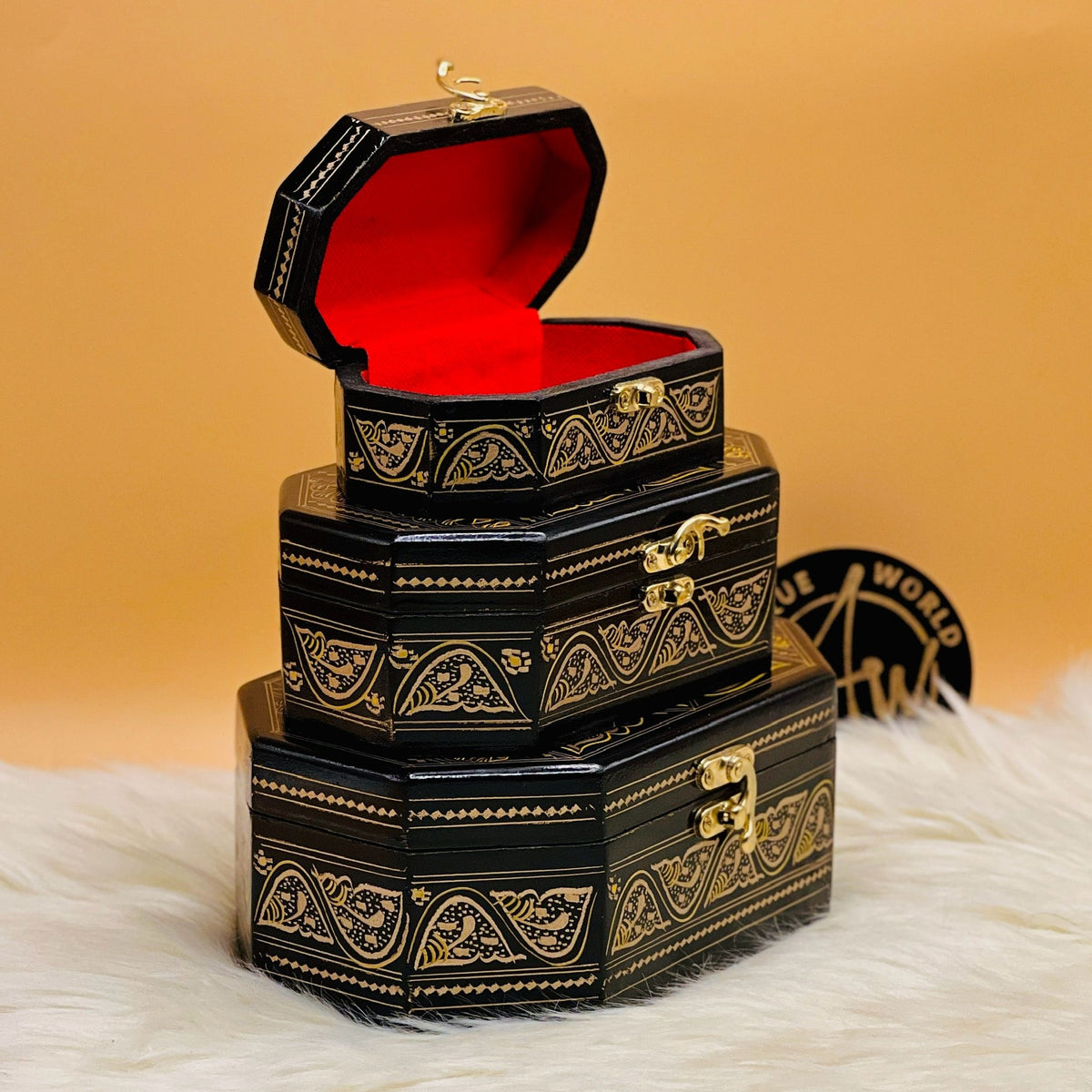 Mesmerising Naqshi Art Jewellery box (Set Of 3)