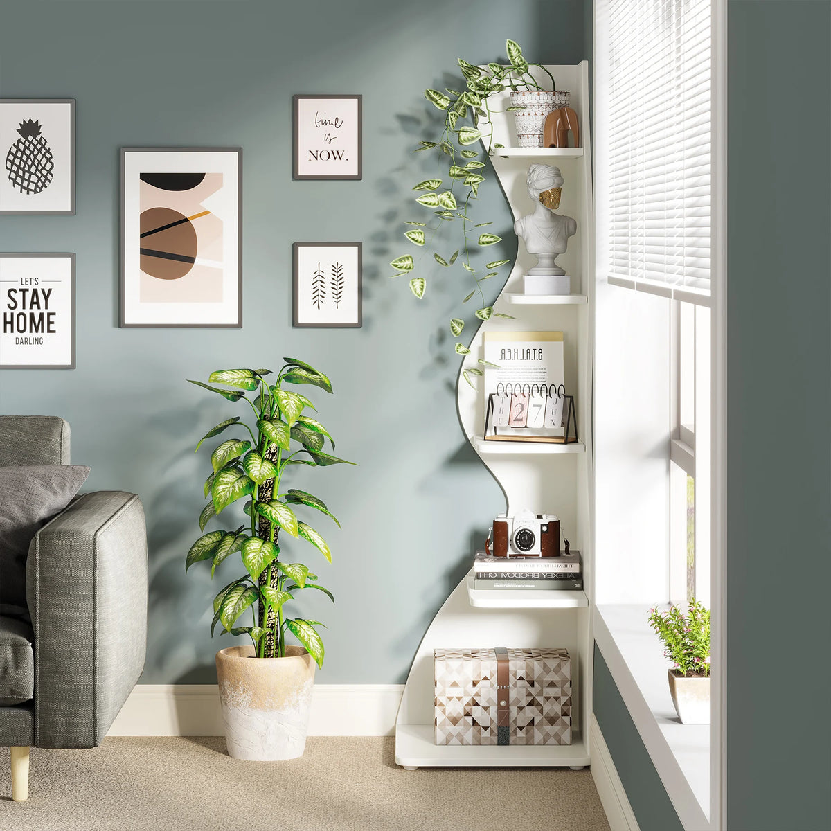 Corner Ladder Bookshelf