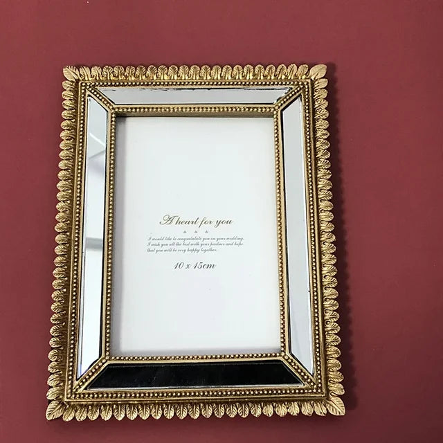 Resin & Mirror Photo Frame (1Pc)